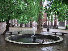 220px-Fountain_Court_London