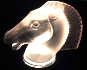 745px-Horse_by_René_Jules_Lalique